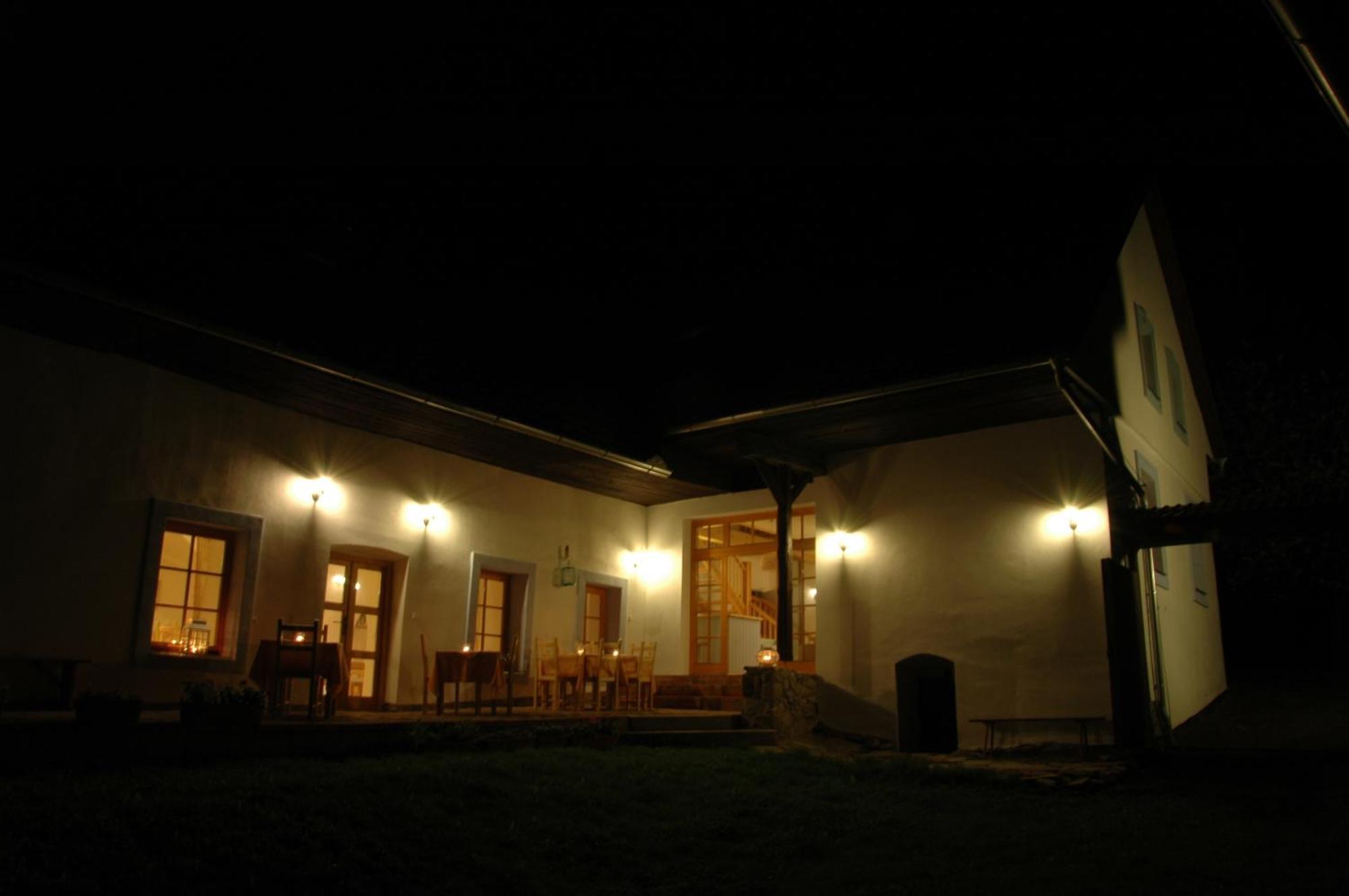 Boretinsky Statek Luaran gambar